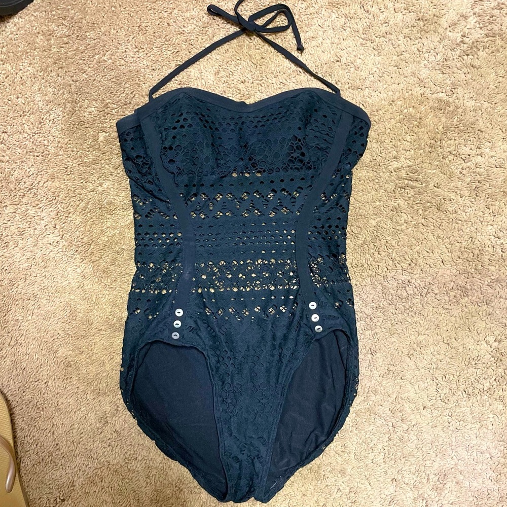 Robin Piccone - image 1